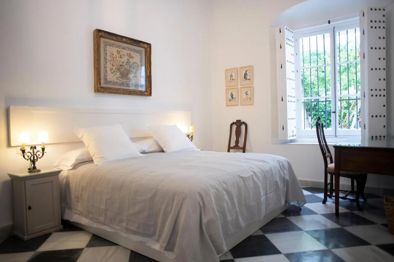 Gatu Premium Apartamento Palacio Oneto Con Jardin Privado 