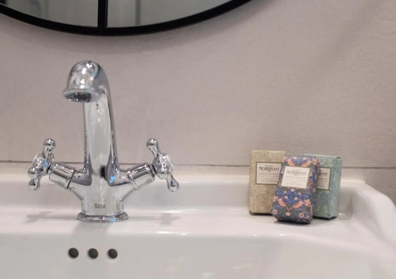 Gatu Premium Apartamento Palacio Oneto Con Jardin Privado 